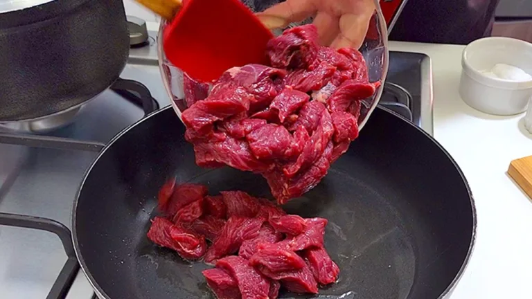 Macarrão Simples com Carne: Receita Fácil, Rápida e Muito Saborosa